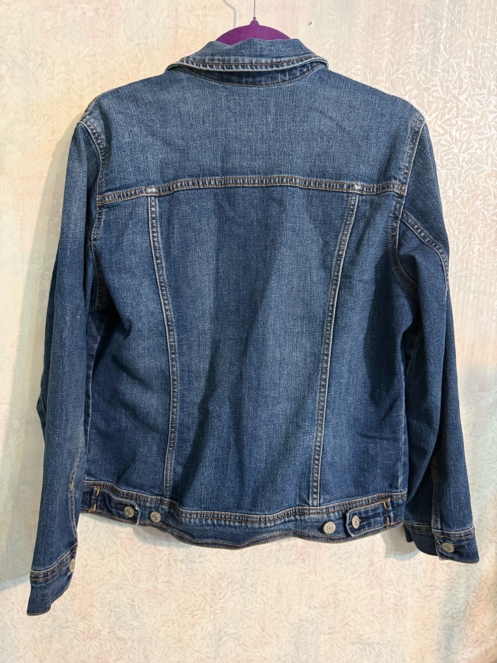 Old Navy Medium Blue Denim Jacket - Trucker, Boyfriend Button-Front Jean Coat - Picture 4 of 8